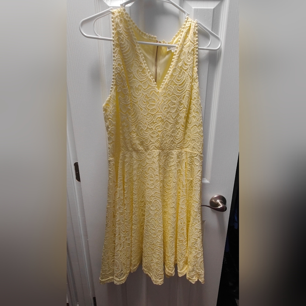 Yellow dress